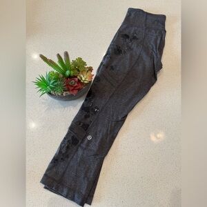 lululemon athletica vintage grey wunder under crop